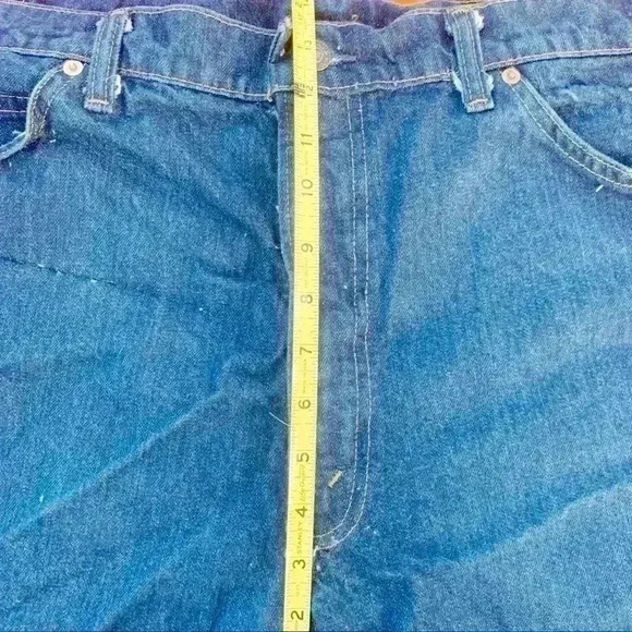 VTG Levis Orange Tab Women’s Cut Off Shorts Size Size 40” Made USA. - Picture 7 of 11